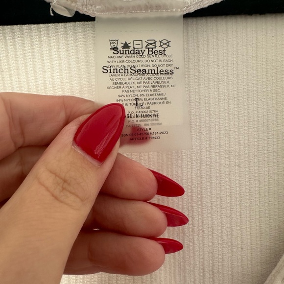 Sunday Best (Aritzia) white long sleeve stretchy crop top - Picture 3 of 3